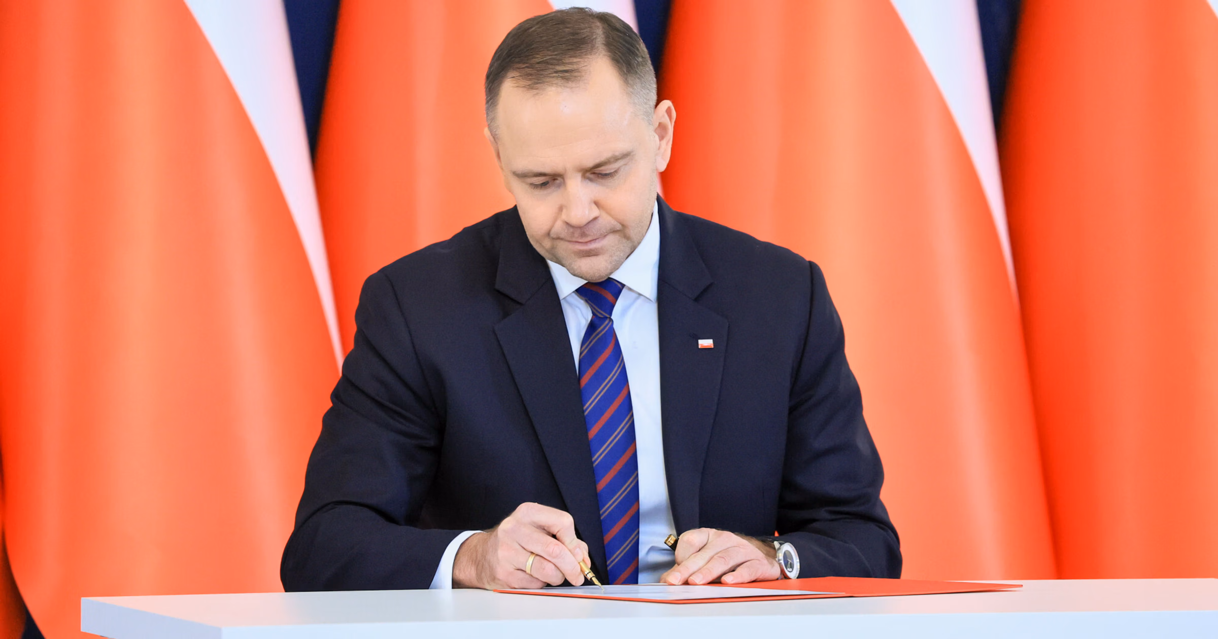 lengyel kriptotörvény